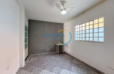 Casa residencial com 3 quartos  para alugar, 80.00 m2 por r$1790.00  - cafezal - londrina/pr
