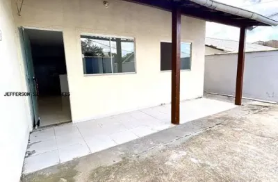 Casa na vila do peró | 2 quartos, 3 vagas, r$ 260 mil
