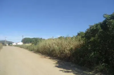 Terreno para venda em cabo frio, vila do peró, 1 banheiro