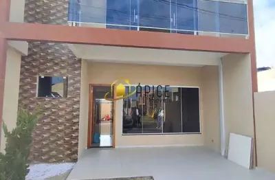 Sobrado novo com suíte e quintal no santa terezinha, fazenda rio grande