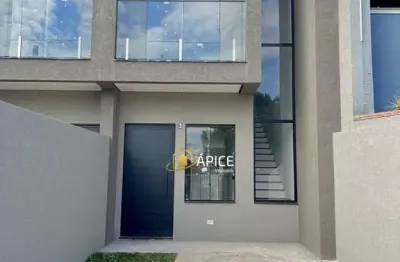 Sobrado novo à venda no bairro pinheirinho curitiba com quintal amplo
