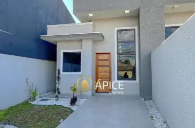 Casa com suíte, edícula e quintal no bairro santa terezinha