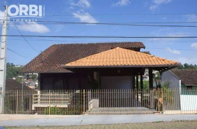 Casa com 4 dormitórios à venda, 206 m² por r$ 750.000,00 - escola agrícola - blumenau/sc