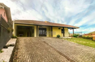 Casa com 3 dormitórios para alugar, 122 m² por r$ 3.545,69/mês - itoupavazinha - blumenau/sc