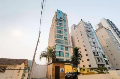 Apartamento novo 3 dormitórios e 3 vagas próximo à furb