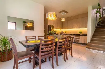 Casa com 4 quartos à venda no Petrópolis, Blumenau 