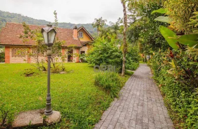 Casa com 4 dormitórios à venda, 303 m² por r$ 1.500.000,00 - ribeirão fresco - blumenau/sc