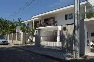 Casa com 4 dormitórios à venda, 836 m² por r$ 2.700.000,00 - jardim blumenau - blumenau/sc