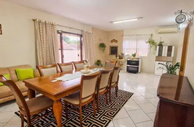 Casa com 5 dormitórios à venda, 238 m² por r$ 890.000,00 - bela vista - gaspar/sc