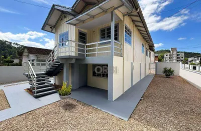 Casa com 3 dormitórios para alugar, 244 m² por r$ 2.524,70/mês - valparaíso - blumenau/sc