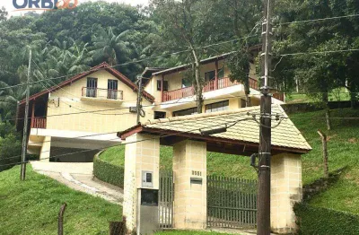 Casa com 3 dormitórios à venda, 357 m² por r$ 1.200.000,00 - progresso - blumenau/sc