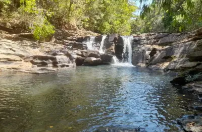 Chácara para Venda em Cocalzinho de Goiás, Zona Rural, 1 dormitório, 1 banheiro, 15 vagas