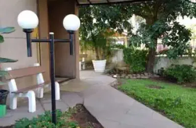 Apartamento de 130 m2,com 3 dormitórios e suíte, no bairro jardim botânico.