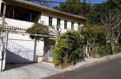 Casa para venda - 230.45m², 4 dormitórios, sendo 1 suites, 3 vagas - ponta grossa