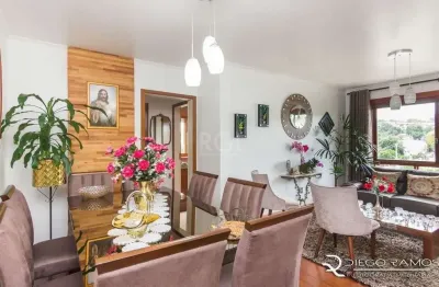 Apartamento de 2 dormitórios ,80 m² com possibilidade de transformação em 3 dormitórios. living: para dois ambientes e estar íntimo. copa-cozinha: funcional e bem equipada. ampla área de serviç