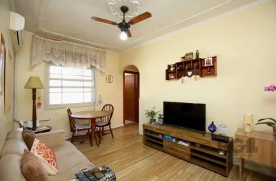 Apartamento de 02 dormitórios no bairro moinhos de vento