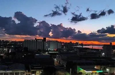 Apartamento com 3 quartos à venda na Avenida Polônia, 255, São Geraldo, Porto Alegre