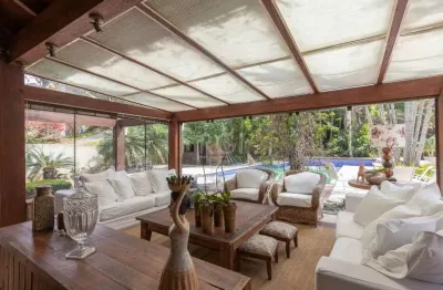 Casa para venda - 800m², 3 dormitórios, sendo 3 suites, 4 vagas - vila assunção
