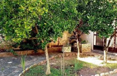 Casa para venda - 170m², 4 dormitórios, sendo 1 suites, 2 vagas - tristeza