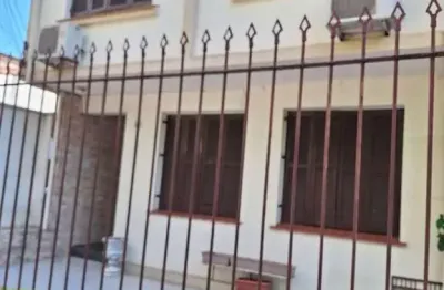 Apartamento com 2 quartos à venda na Rua Tiradentes, 308, Independência, Porto Alegre