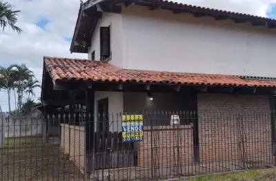 Casa com 3 quartos à venda na Avenida Celestino Bertolucci, 555, Aberta dos Morros, Porto Alegre