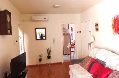 Apartamento com 2 quartos à venda na Rua Mariante, 856, Rio Branco, Porto Alegre