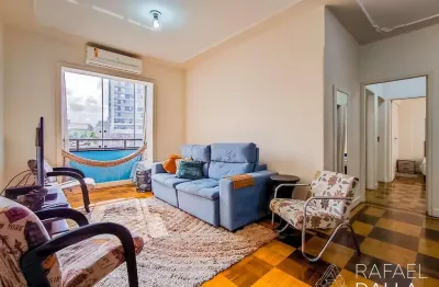 Apartamento 3 dormitórios reformado com renda de airbnb na lima e silva