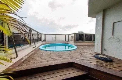 Vende-se ampla cobertura com 2 quartos transformados em 1 ampla suíte martes com closet, piscina, vista panoramica - 175m² - auxiliadora