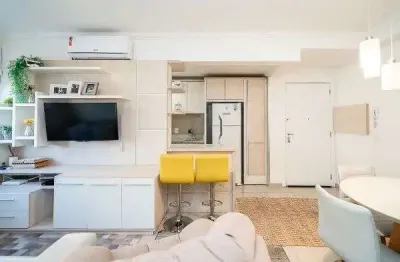 Vende-se apartamento com 2 quartos, 55 m² e 1 vaga - passo da areia