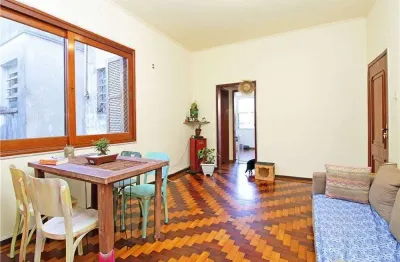 Apartamento com 2 quartos à venda na Rua Doutor Voltaire Pires, 460, Santo Antônio, Porto Alegre