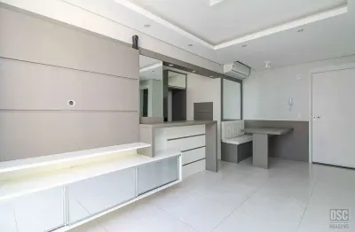 Apartamento com 2 quartos à venda na Walton Pontes Carpes, 39, Vila Nova, Porto Alegre