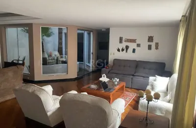 Casa para venda - 378m², 4 dormitórios, sendo 1 suites, 2 vagas - chácara das pedras