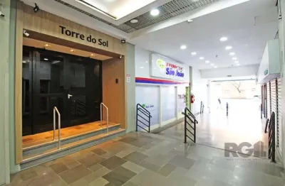 Apartamento de dois dormitórios e uma suíte no centro histórico de porto alegre