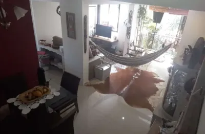 Apto 03 dorm. elevador ,01 garagem, sacada com churrasqueira, lareira