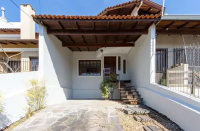 Casa para venda - 134.92m², 3 dormitórios, sendo 1 suites, 2 vagas - ipanema