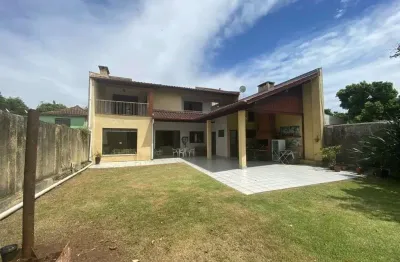 Casa com 3 quartos à venda na Rua São Lucas, 650, Jardim do Salso, Porto Alegre