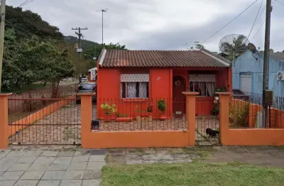 Casa à venda no bairro hípica – 3 dormitórios e amplo quintal