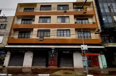 Apartamento com 03 quartos e 02 banheiros no bairro petrópolis