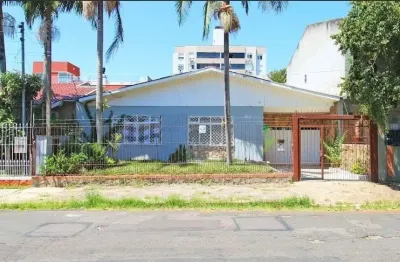 Casa com 4 quartos à venda na Rua Doutor Alberto Albertini, 275, São Sebastião, Porto Alegre