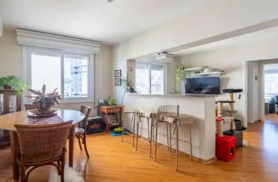 Apartamento com 2 dormitórios e 1 vaga de garagem no bairro santana
