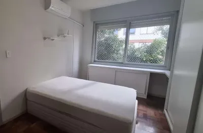 Apartamento 1 dormitório de frente na lima e silva próximo à andré da rocha
