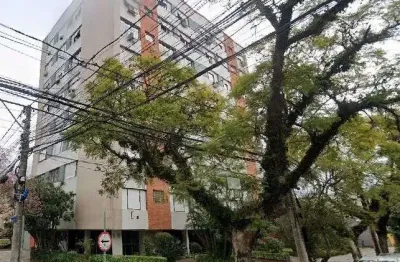 Apartamento com 2 dormitórios e 1 vaga de garagem e elevador no bairro floresta