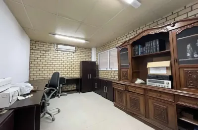 Prédio comercial à venda com 5 salas, 400m², 6 vagas, rua laudelino freire no bairro sarandi em porto alegre