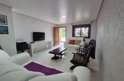Casa em condomínio fechado com 3 quartos à venda na Avenida da Cavalhada, 6445, Cavalhada, Porto Alegre