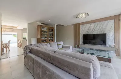 Casa com 3 quartos à venda na Rua Professor Isidoro La Porta, 112, Jardim Itu Sabará, Porto Alegre