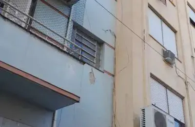 Loja com 101,68m2 na riachuelo,ótimo ponto comercial