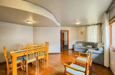 Casa de 3 dormitórios, suíte, 3 banheiros para venda em excelente localização no bairro chácara das pedras em porto alegre/rs.