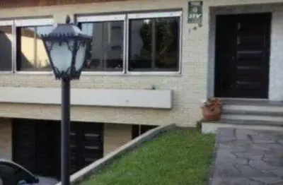 Casa com 3 quartos à venda na Rua Professor Carvalho Freitas, 149, Teresópolis, Porto Alegre