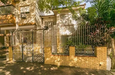 Casa 4 dorms à venda rua sinimbú, petrópolis - porto alegre