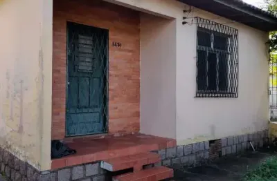 Casa em terreno com 335 metros quadrados no bairro jardim itu